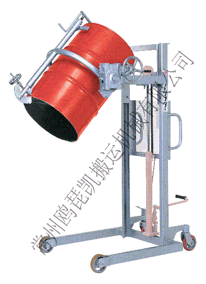 油桶倾倒车